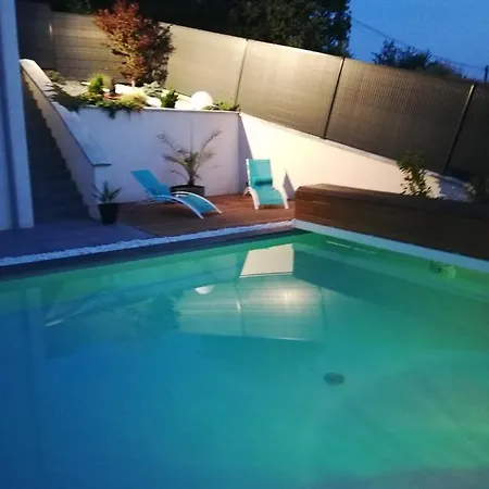 D'hotes Luxe Et Serenite 게스트하우스 3*